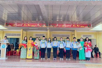 HÌNH ẢNH LỄ SƠ KẾT KỲ I